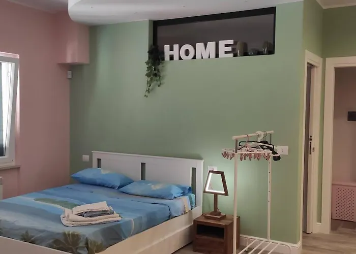 Home Trani Apartment Trani